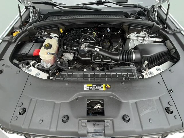 Used 2022 White Jeep Limited image 29