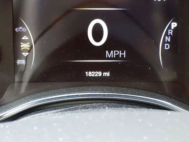 Used 2019 Red Jeep Limited image 22