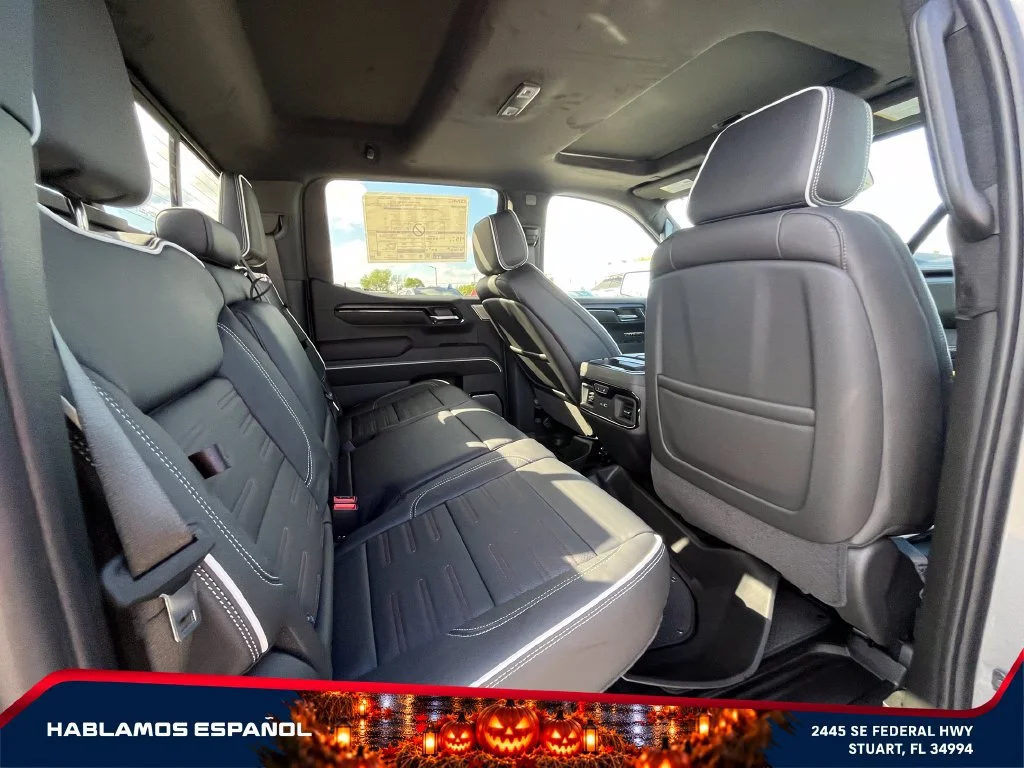 New 2026 Sterling Metallic GMC AT4X image 18