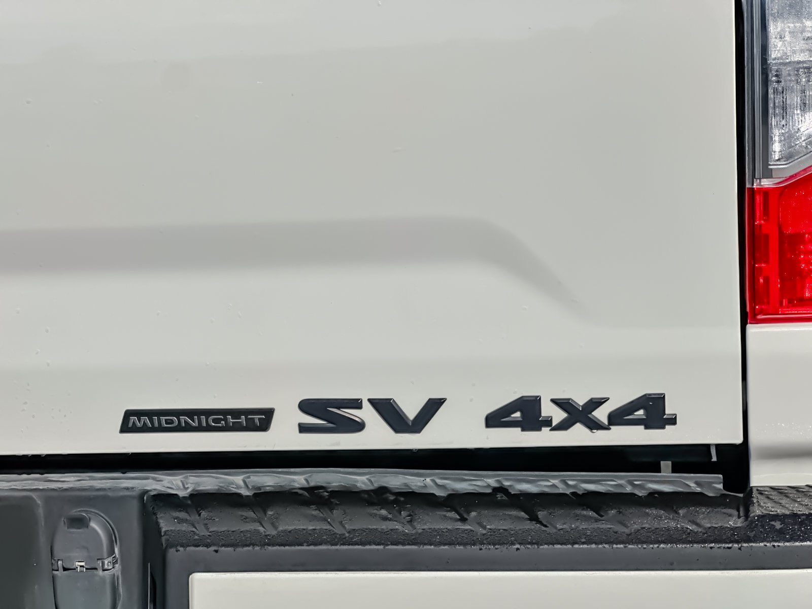 Used 2023 White Nissan SV image 25