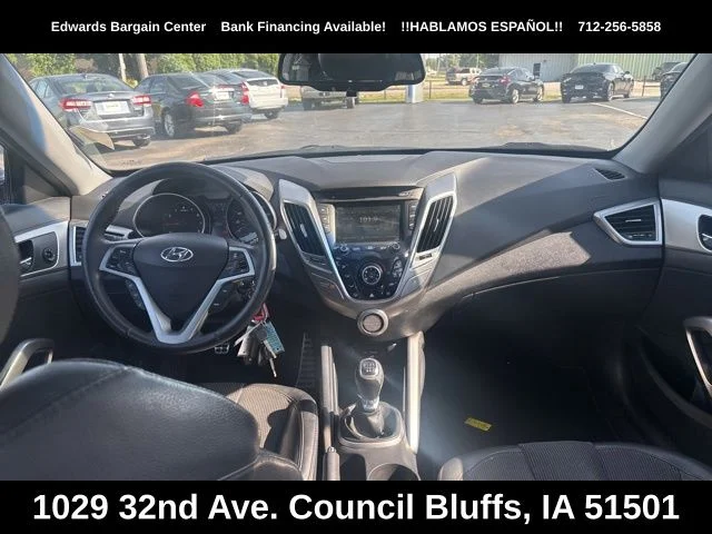Used 2012 Gray Hyundai Base image 9
