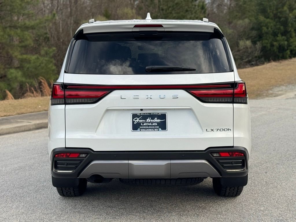 New 2026 Eminent White Pearl Lexus OVERTRAIL image 13