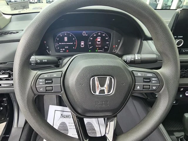 Used 2025 Black Honda SE image 27