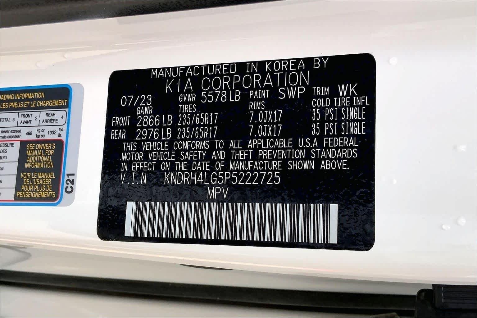 Used 2023 Snow White Pearl Kia EX image 34