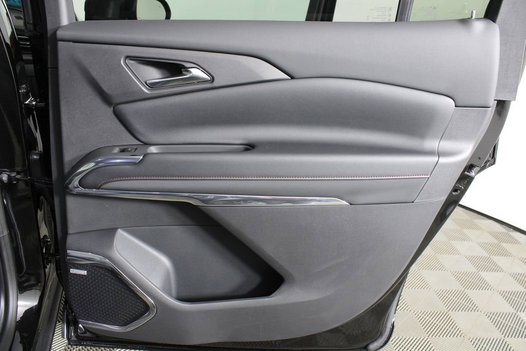 New 2026 Mosaic Black Metallic Chevrolet Z71 image 11