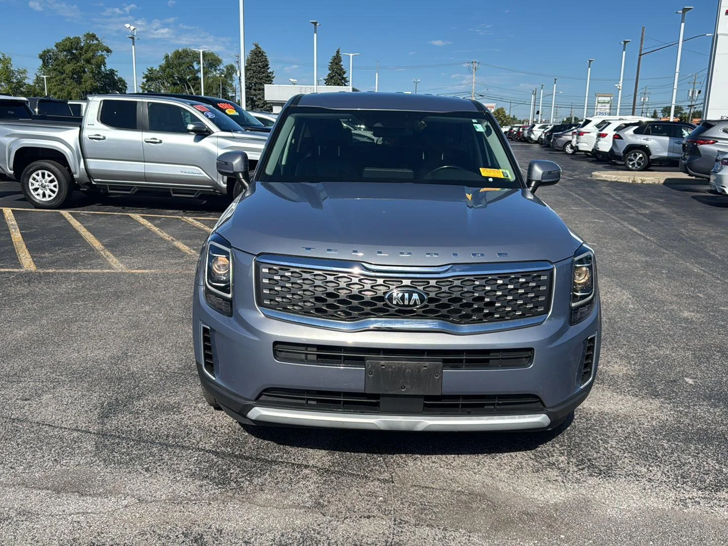 Used 2020 Everlasting Silver Kia LX image 2