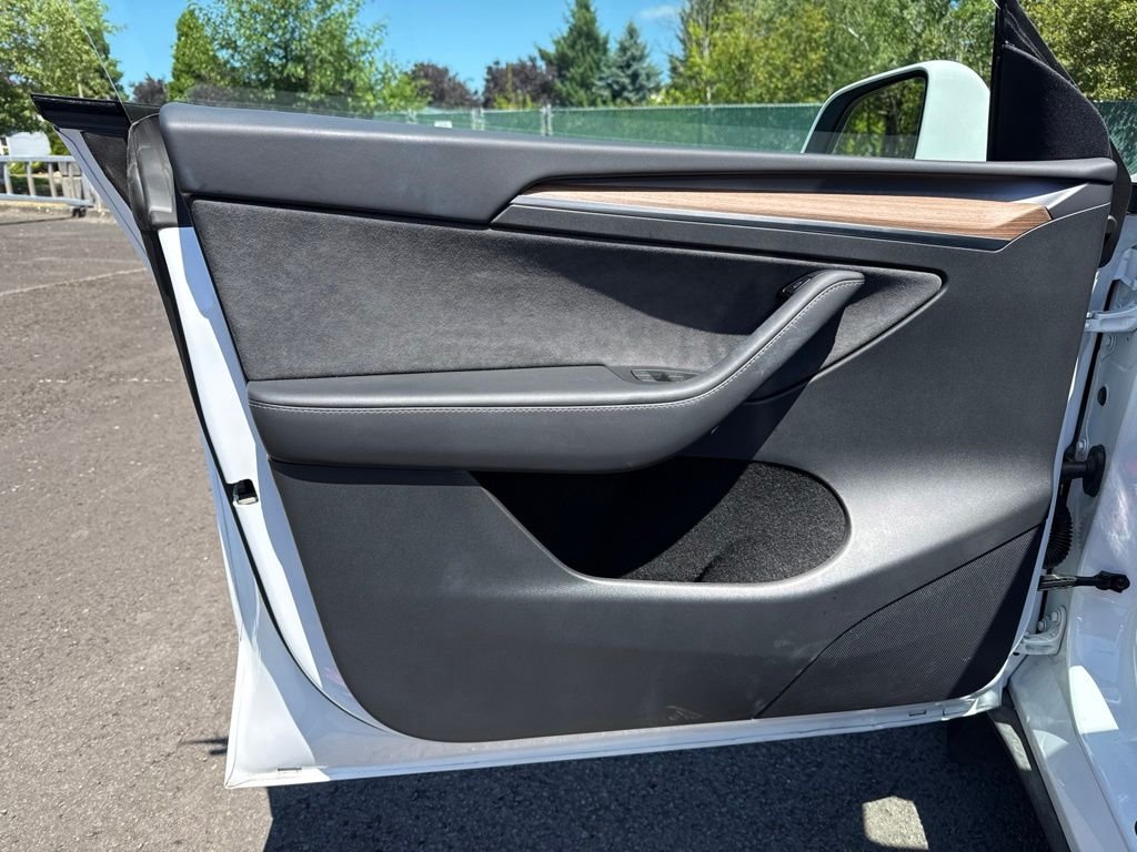 Used 2024 Pearl White Multi-Coat Tesla Long Range image 15