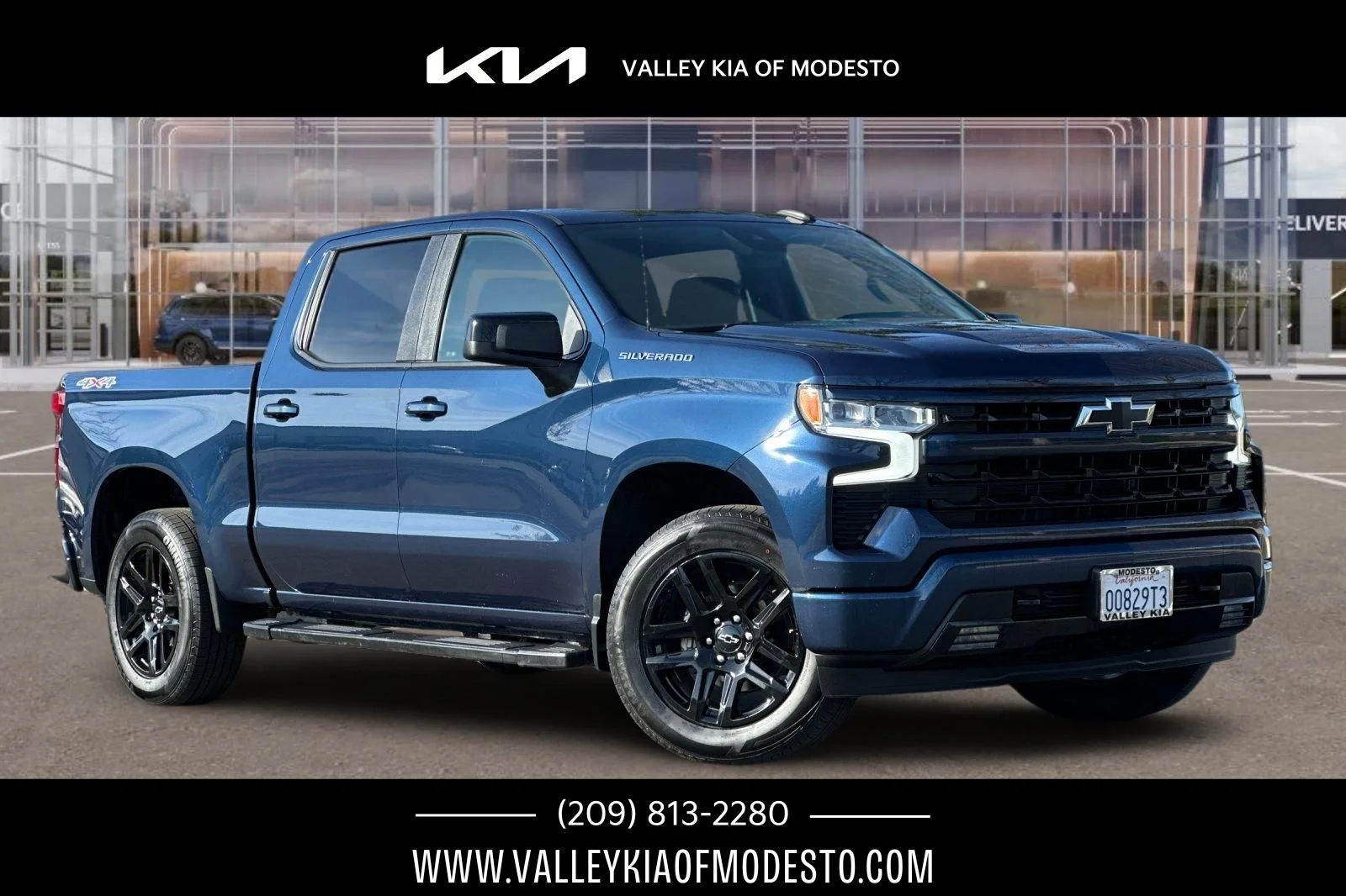 2023 RST  SUPPLY ネズール Pre-Owned 2023 Chevrolet Silverado 1500 RST 4D Crew Cab in Modesto