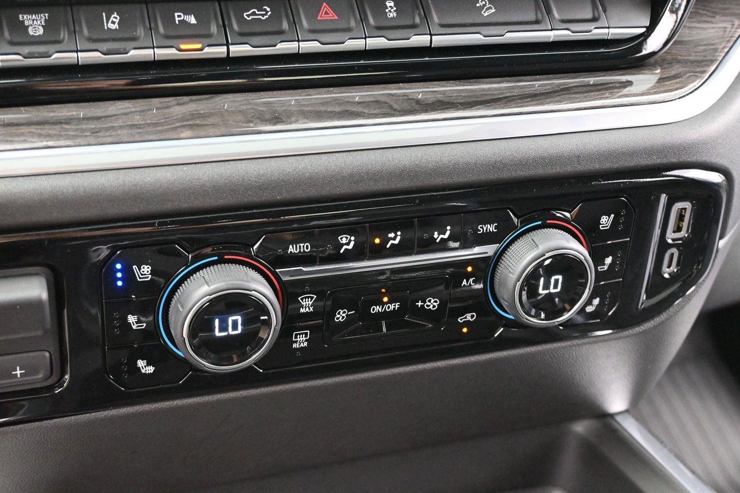 2025 Chevrolet Silverado 2500HD LTZ - Photo 22