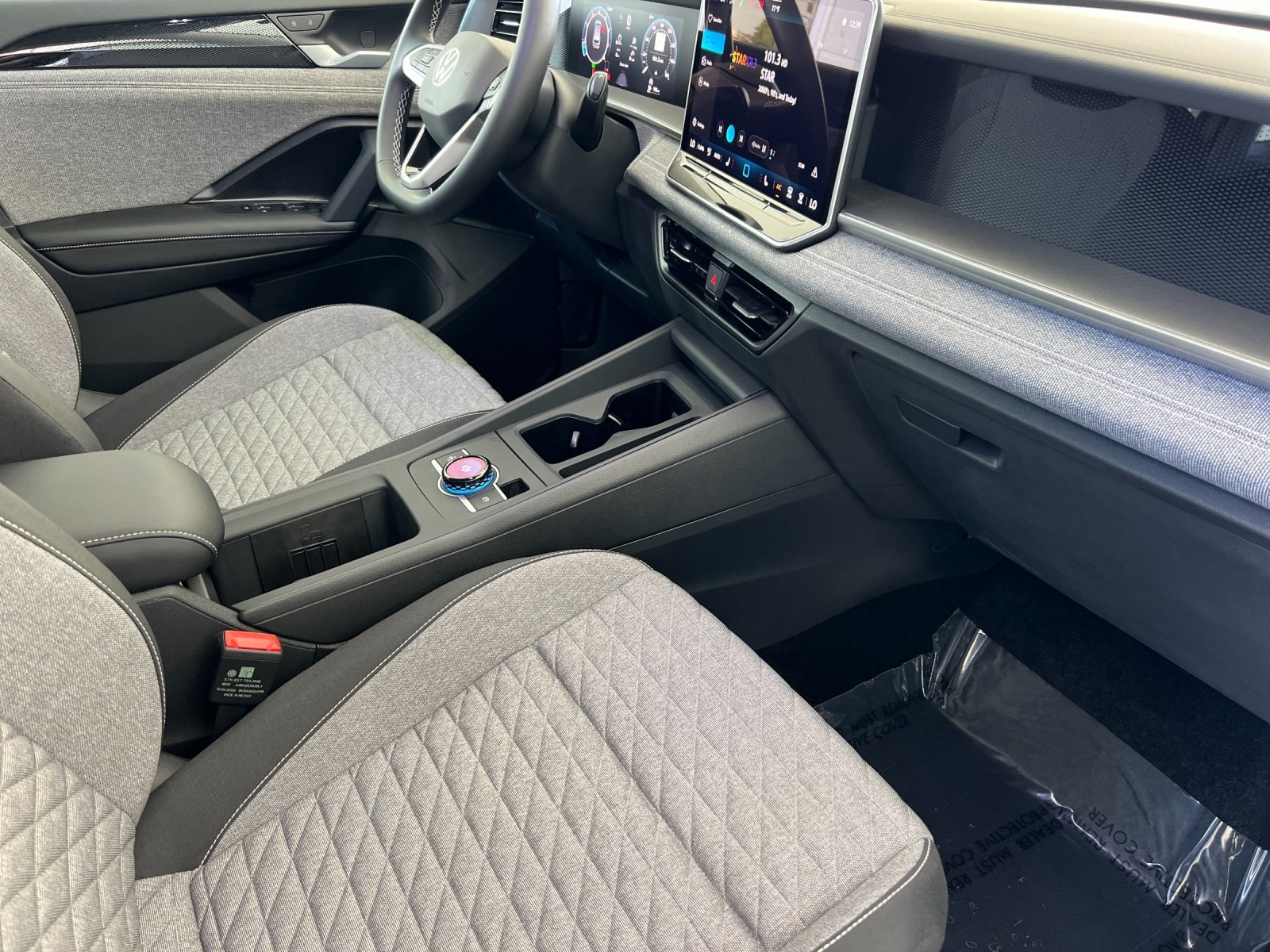 New 2026 Pure White Volkswagen S image 15