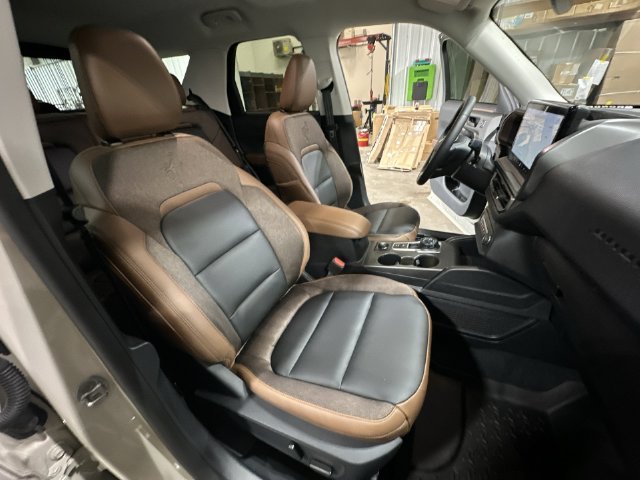 Used 2025 Beige Ford Outer Banks image 32