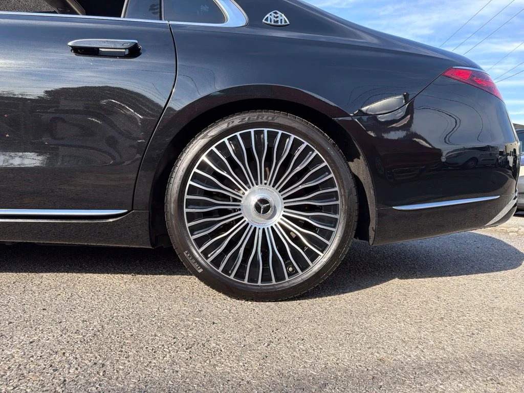 Used 2023 Black Mercedes-Benz Maybach S 580 image 7