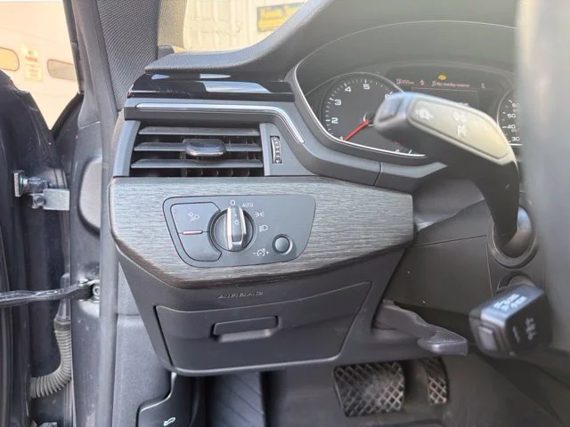 Used 2022 Gray Audi Premium image 31