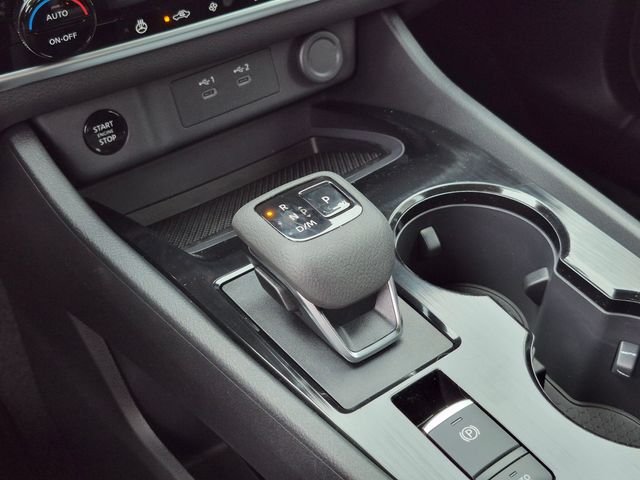 Used 2026 White Nissan Dark Armor image 23