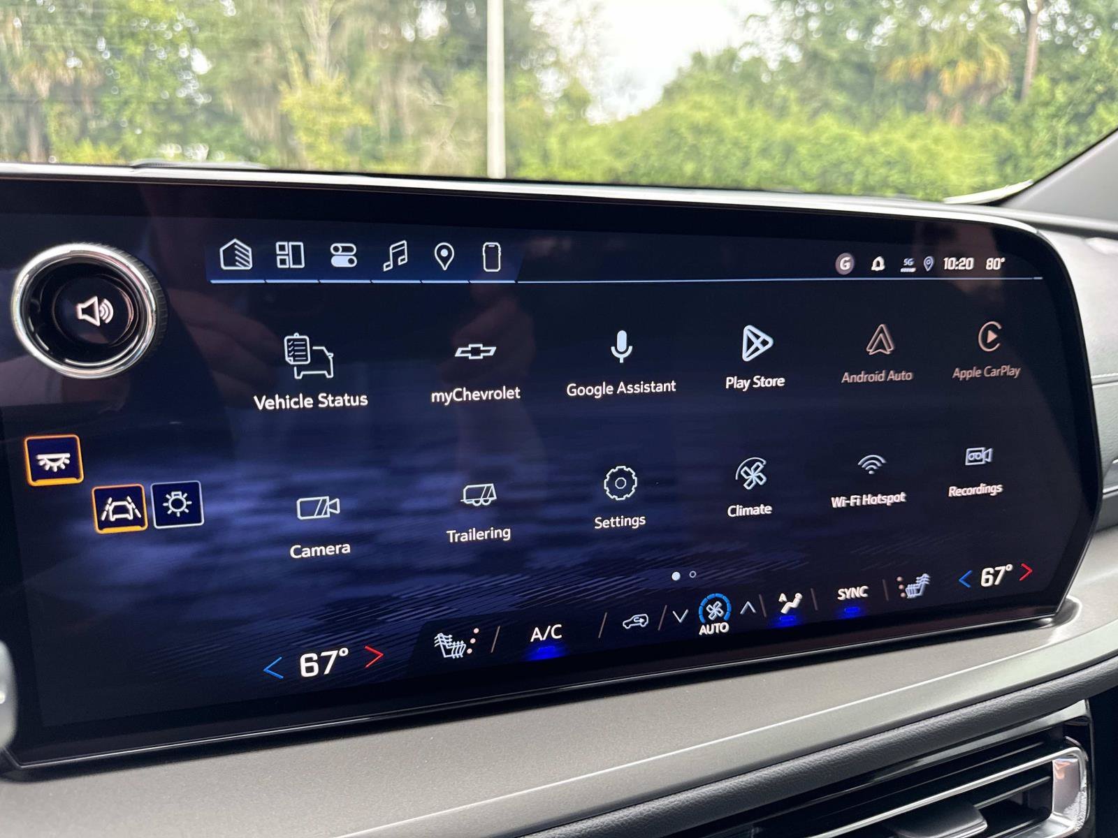 2027 Chevrolet Traverse LT - Photo 24