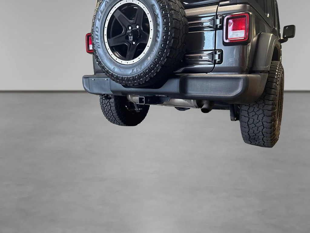 Certified Used 2019 Granite Crystal Clearcoat Metallic Jeep Unlimited Sport S image 16