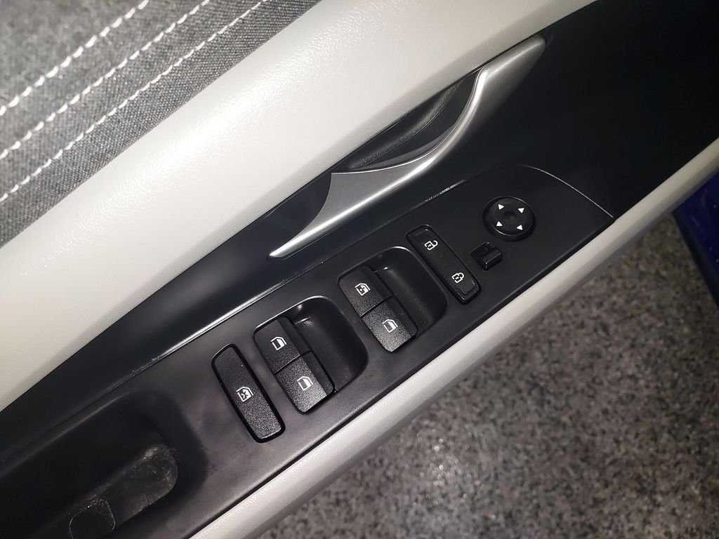 Used 2024 Blue Hyundai Limited image 19