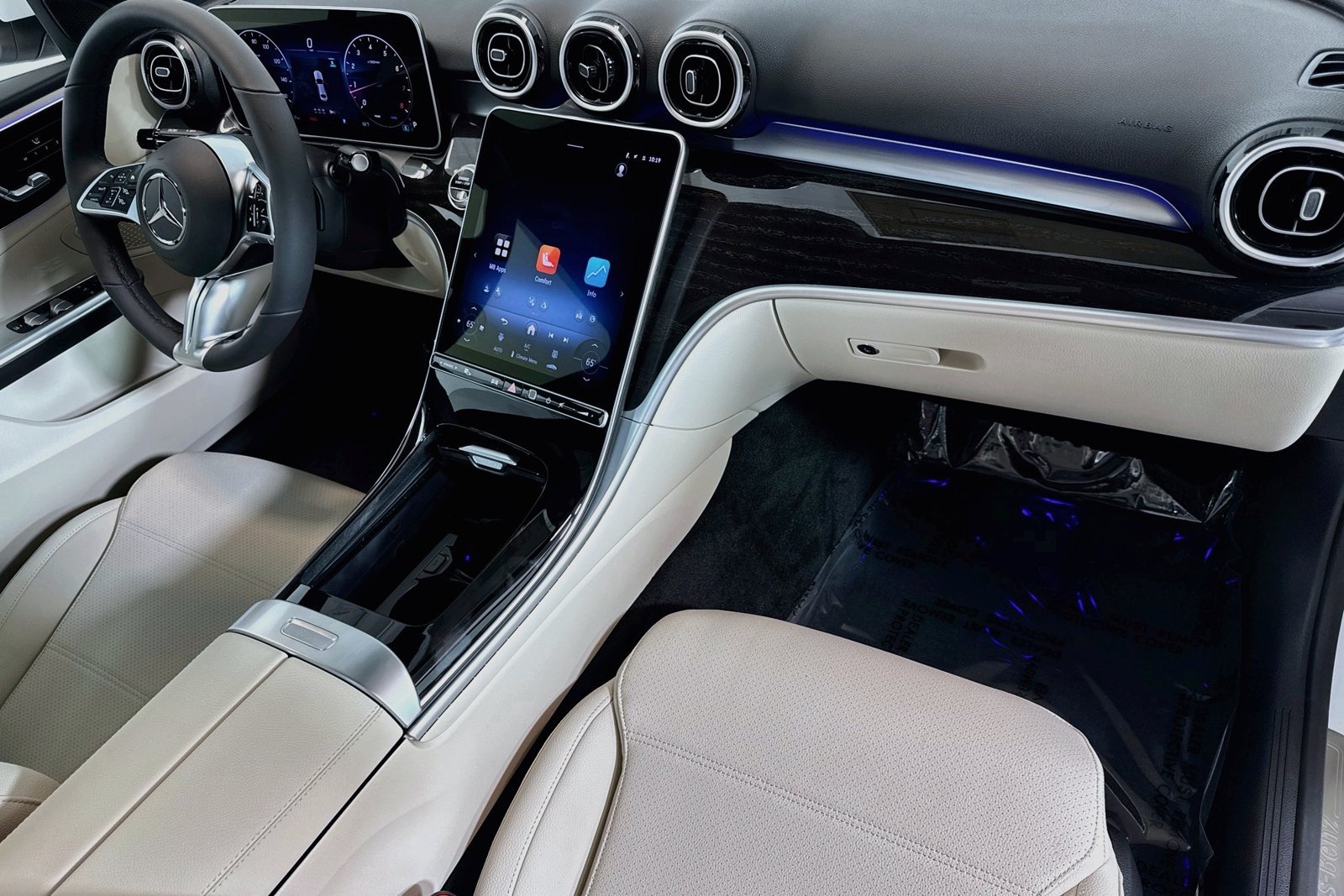 New 2026 Polar White Mercedes-Benz C 300 image 27