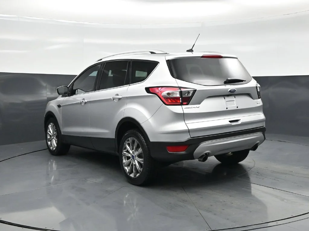 Used 2017 Silver Ford Titanium image 6