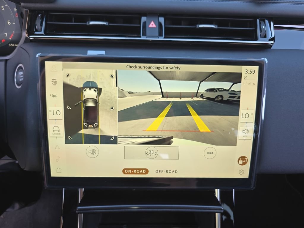 New 2026 Fuji White Land Rover Dynamic SE image 23