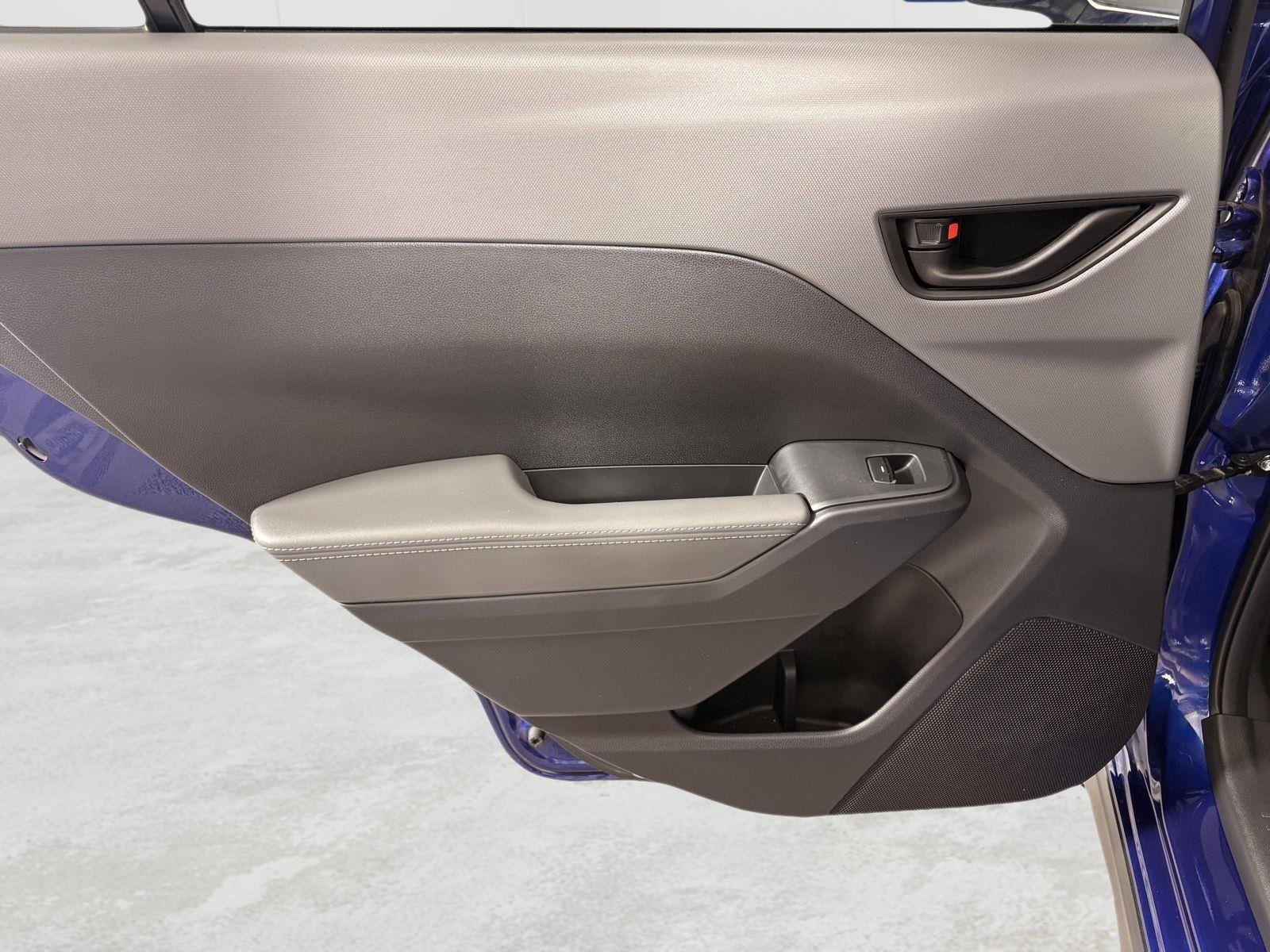Used 2025 Sapphire Blue Pearl Subaru Premium image 17