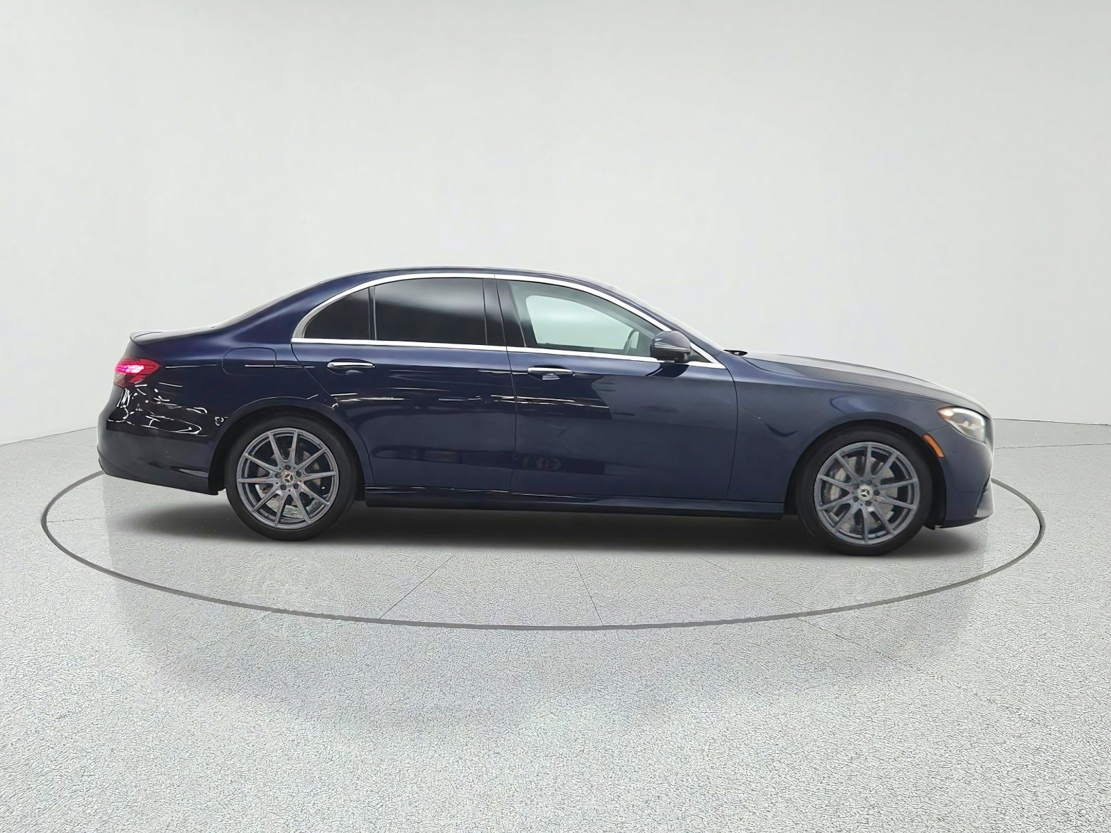 Certified Used 2022 Nautical Blue Metallic Mercedes-Benz E 350 RWD Sedan image 4