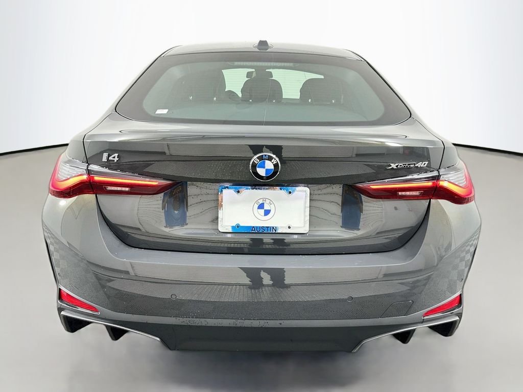 New 2026 Dravit Grey Metallic BMW xDrive40 image 6