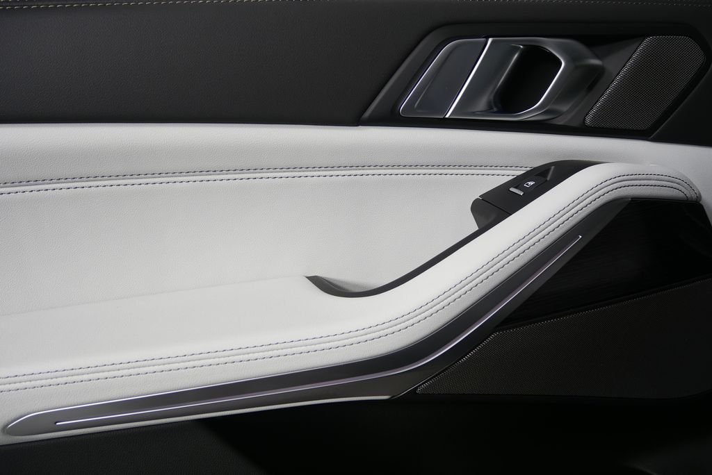 Used 2026 Skyscraper Grey Metallic BMW xDrive50e image 14
