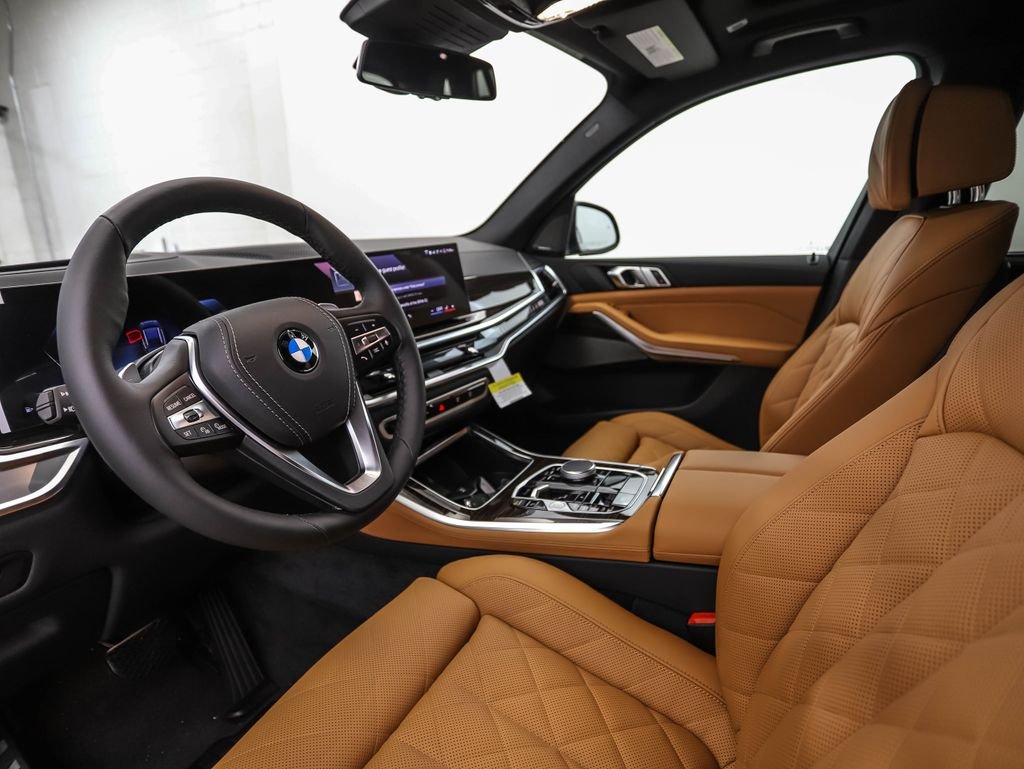 Used 2026 Black Sapphire Metallic BMW xDrive40i image 11