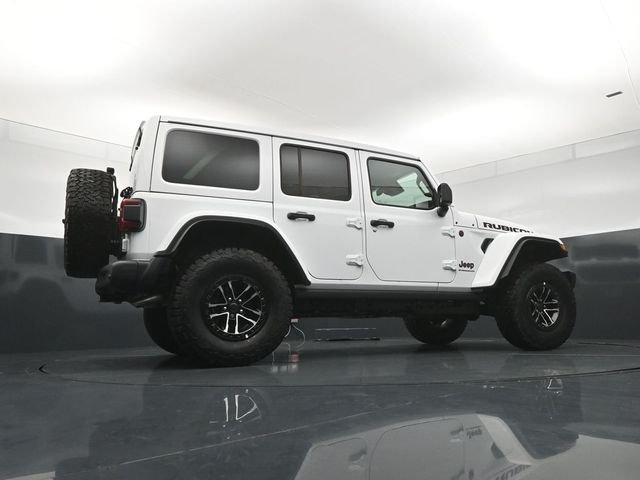 New 2026 Bright White Clear-Coat Exterior Paint Jeep Rubicon X image 24