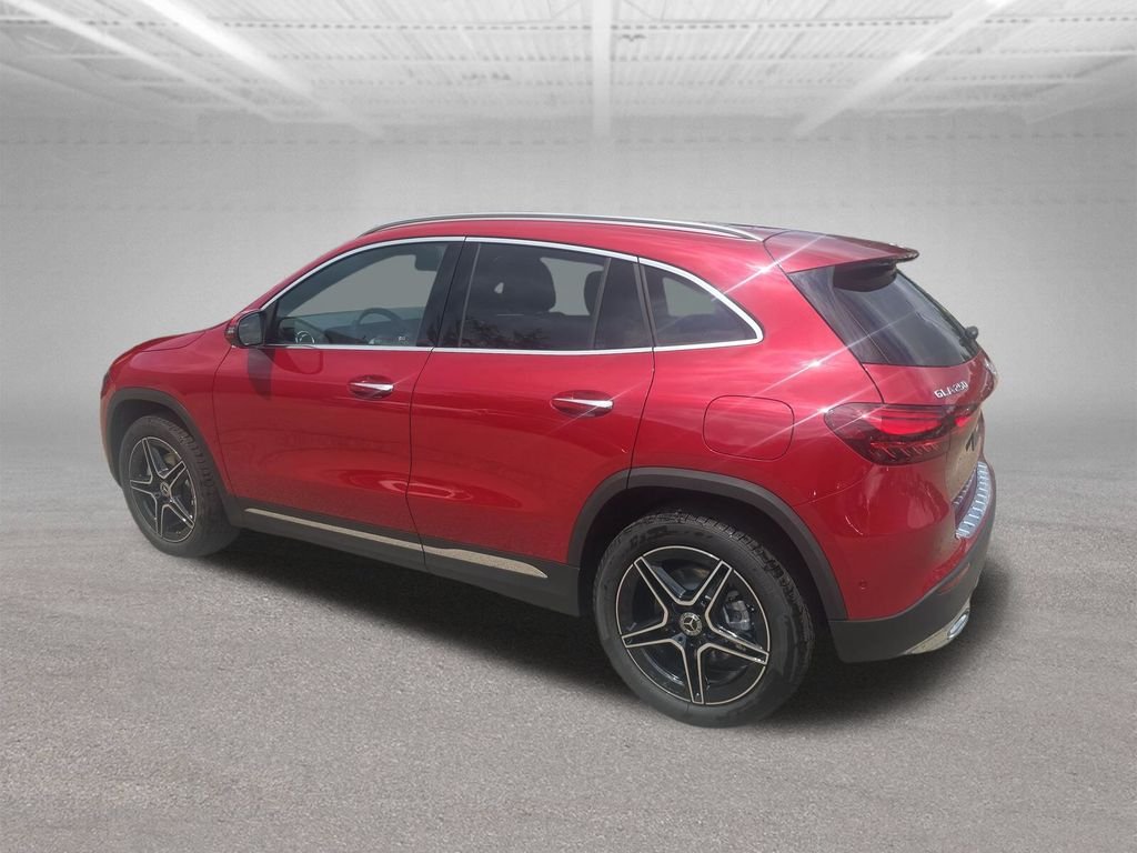New 2026 MANUFAKTUR Patagonia Red Metallic Mercedes-Benz GLA 250 image 3