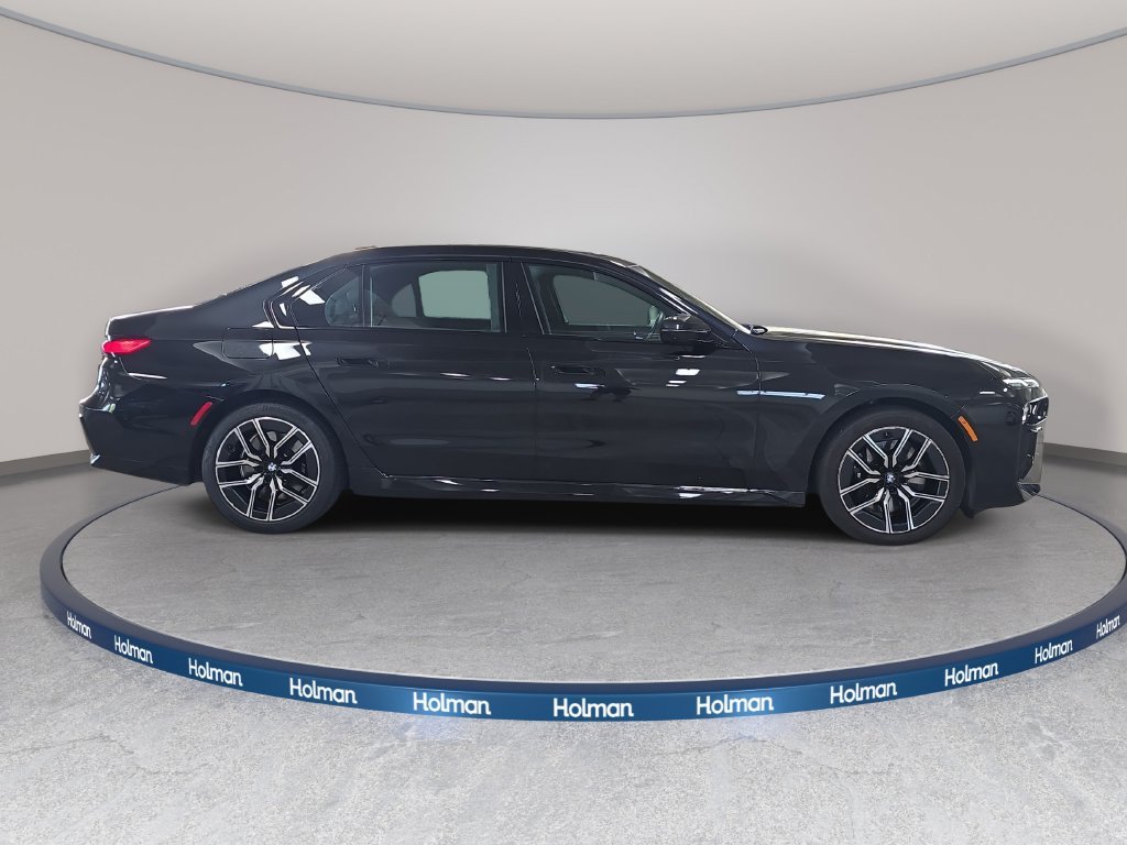 Certified Used 2023 Black Sapphire Metallic BMW 740i image 6