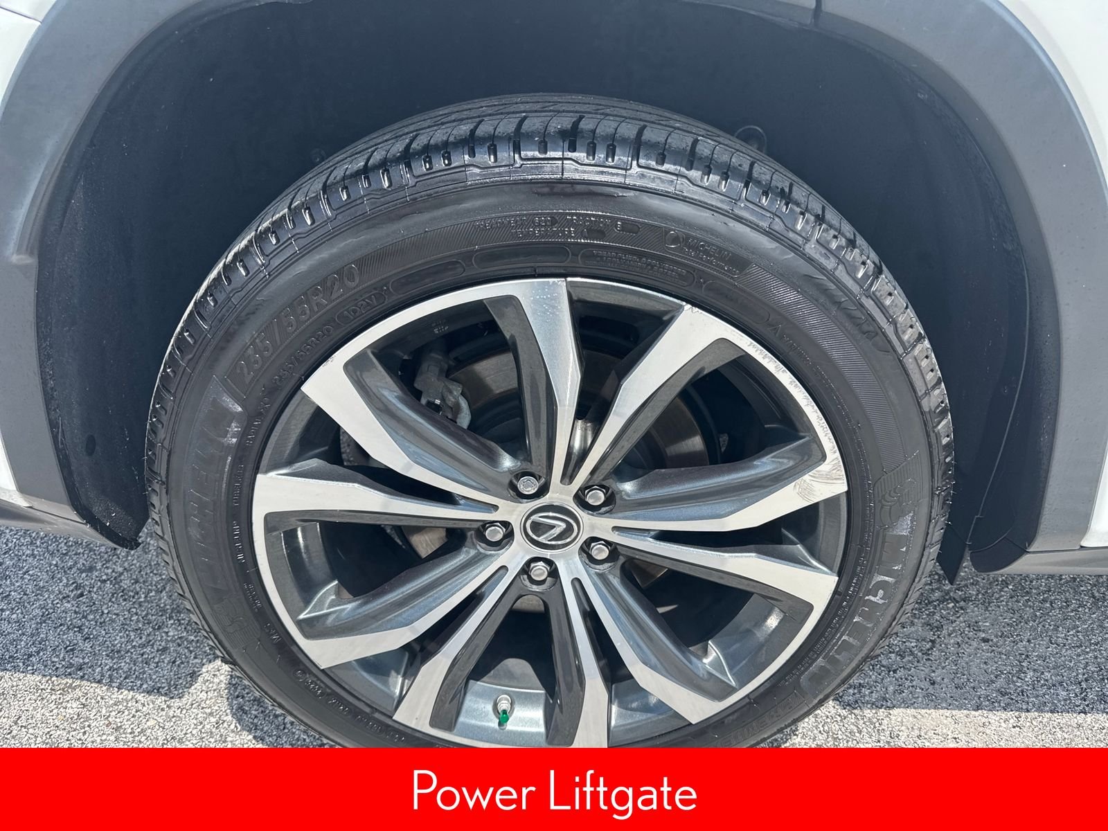 Used 2019 White Lexus 350 image 12