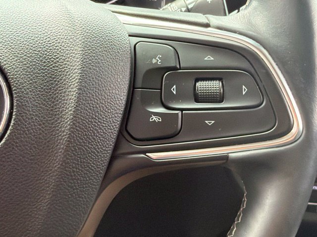 Used 2022 CINNABAR METALLIC Buick Preferred image 25