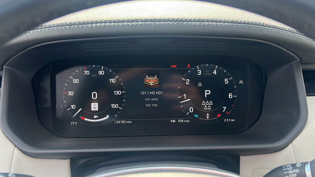 Used 2025 Black Land Rover S image 29