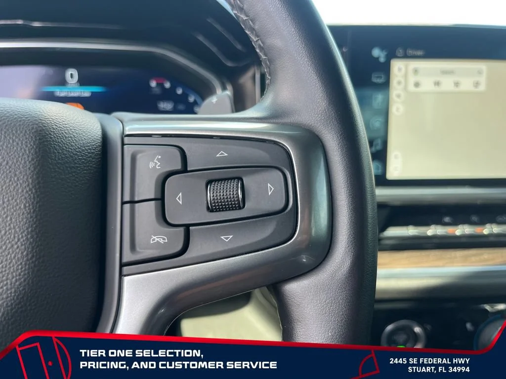 Used 2024 Summit White Chevrolet RST image 27
