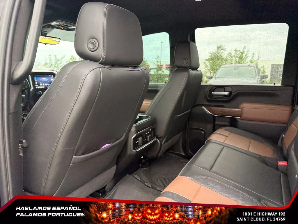 Used 2023 Black Chevrolet High Country image 25