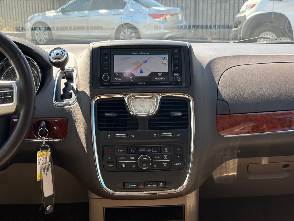 Used 2015 White Chrysler Touring-L image 14