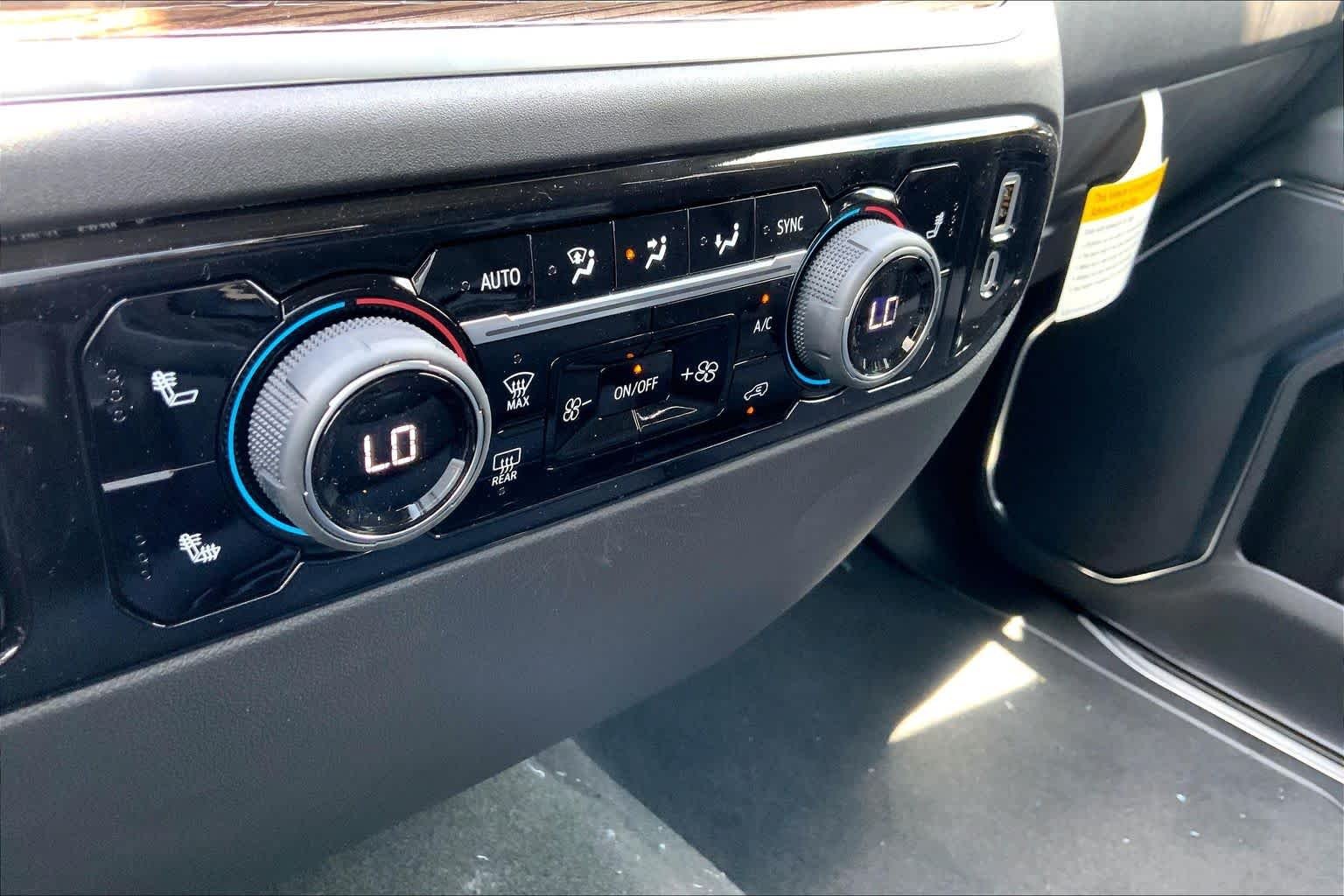 2026 Chevrolet Silverado 1500 RST - Photo 18