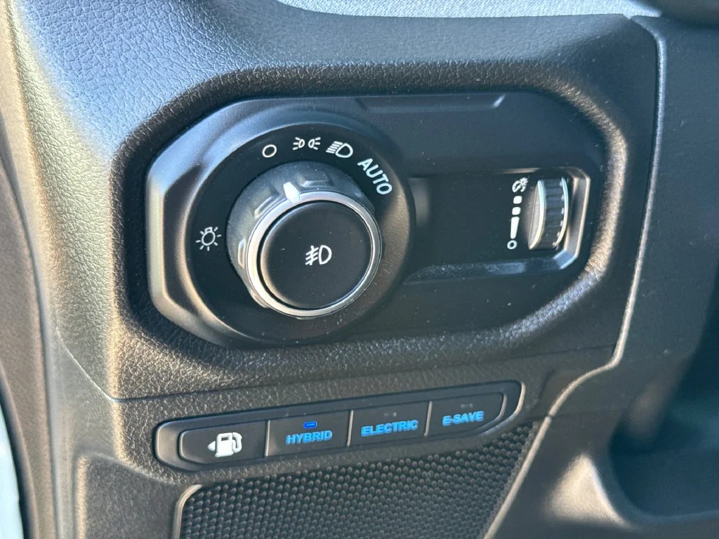 Used 2024 Gray Jeep Sport S 4xe image 27