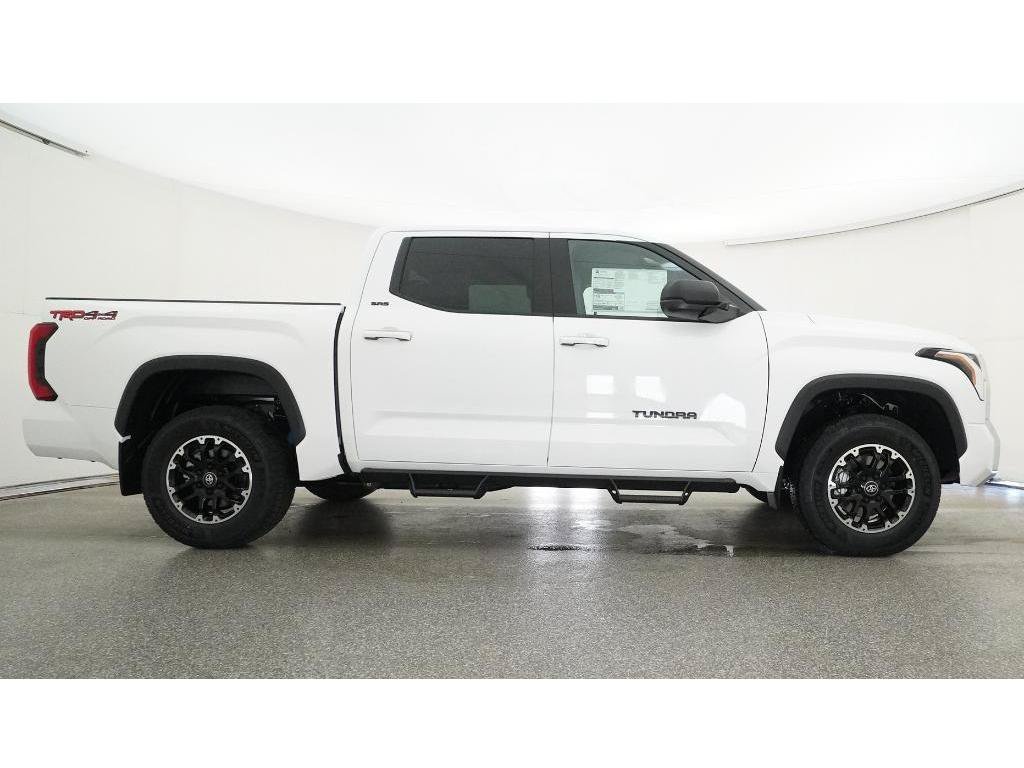 New 2026 Ice Cap Toyota SR5 image 27