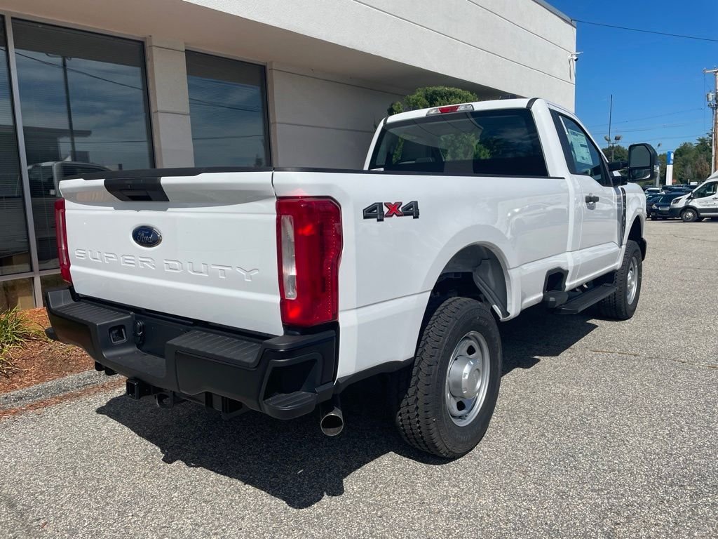 New 2026 Oxford White Ford F-350® XL image 6