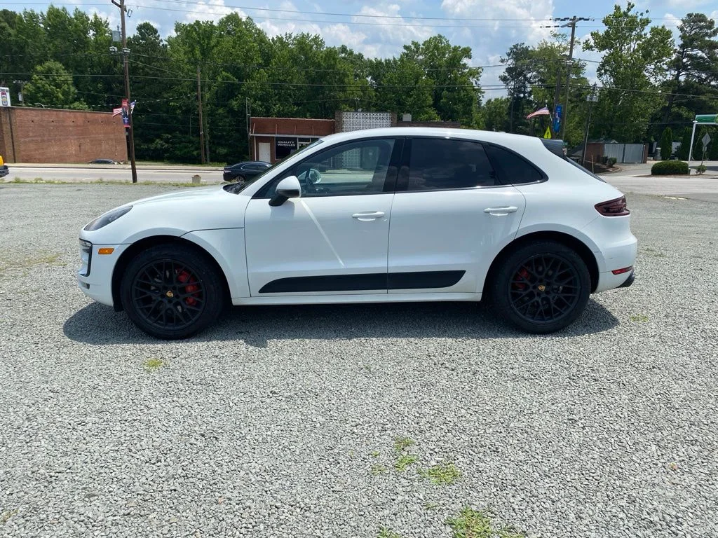 2017 Porsche Macan GTS - Photo 6