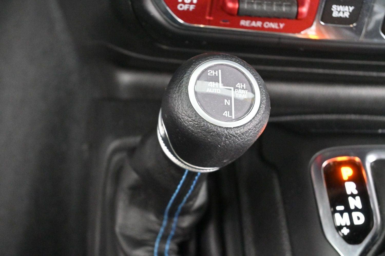 Used 2023 Bright White Clearcoat Jeep Rubicon image 24