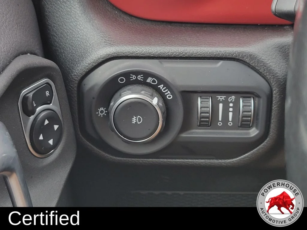 Used 2021 Green Jeep Unlimited Rubicon image 27
