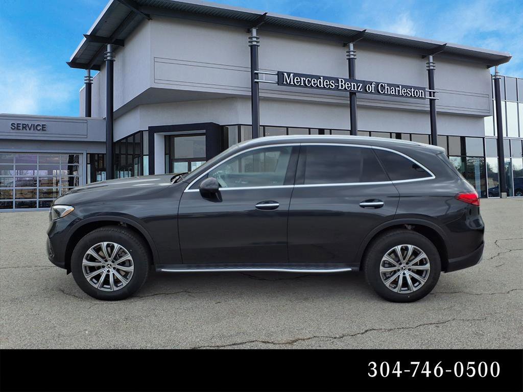 Used 2026 Graphite Grey Metallic Mercedes-Benz GLC 300 image 6