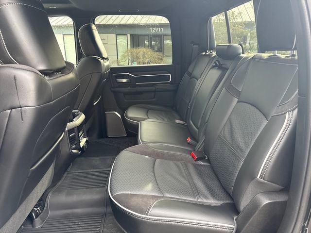 New 2025 Diamond Black Crystal Pearl-Coat Exterior Paint RAM Laramie image 13