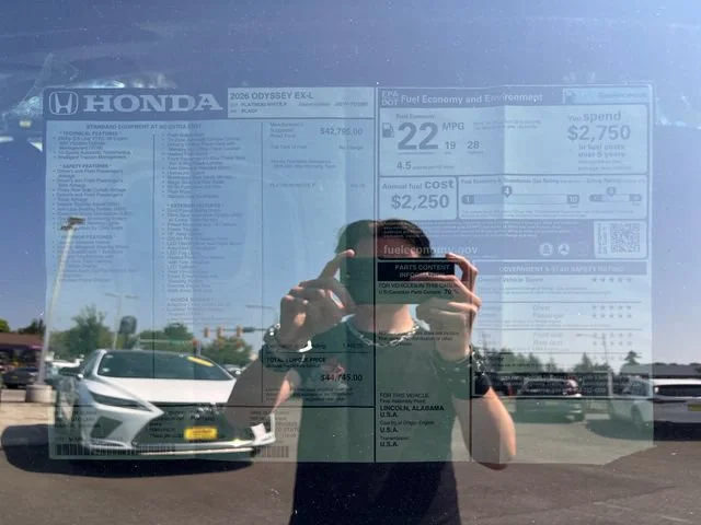 New 2026 Platinum White Honda EX-L image 32
