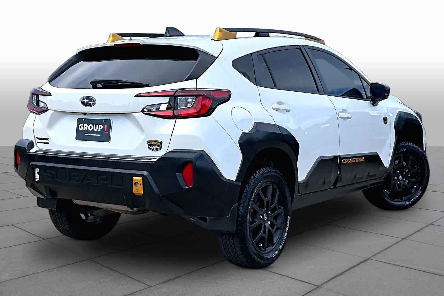 Used 2024 Crystal White Pearl Subaru Wilderness image 13