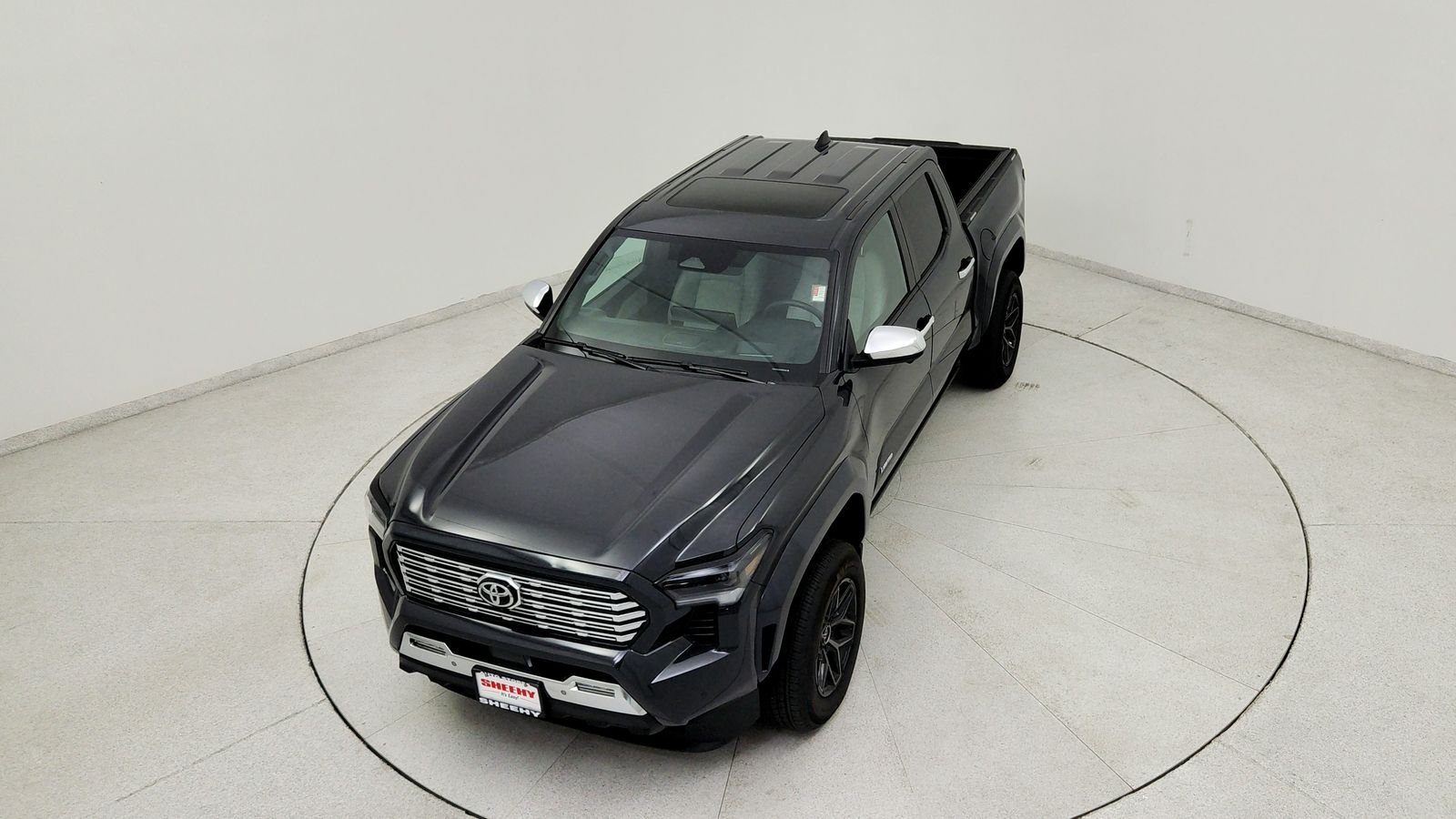 Used 2024  Toyota Limited image 16